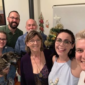 Meet your Posher, Pauline